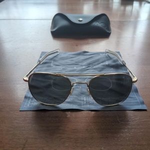 American Optical Aviator Sunglasses (55mm Gold)